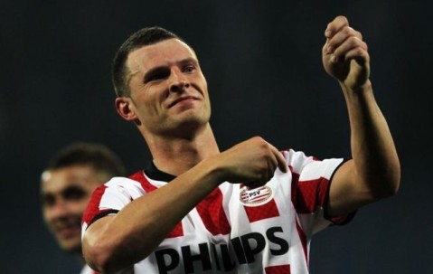 埃因霍温内部会议纪要流出：今晚豪取连胜，社区盾使命明确，资深球员宣示担当的简单介绍-九游app下载